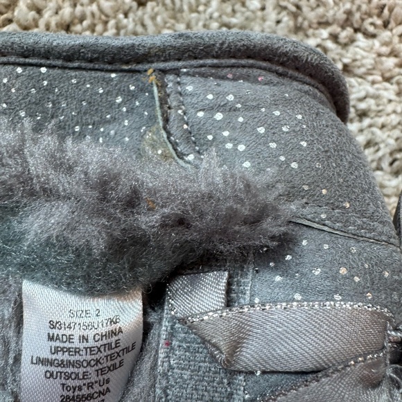 Baby girl boots faux fur lined booties with Bow gay polka dot sparkle size 2 - Picture 9 of 10
